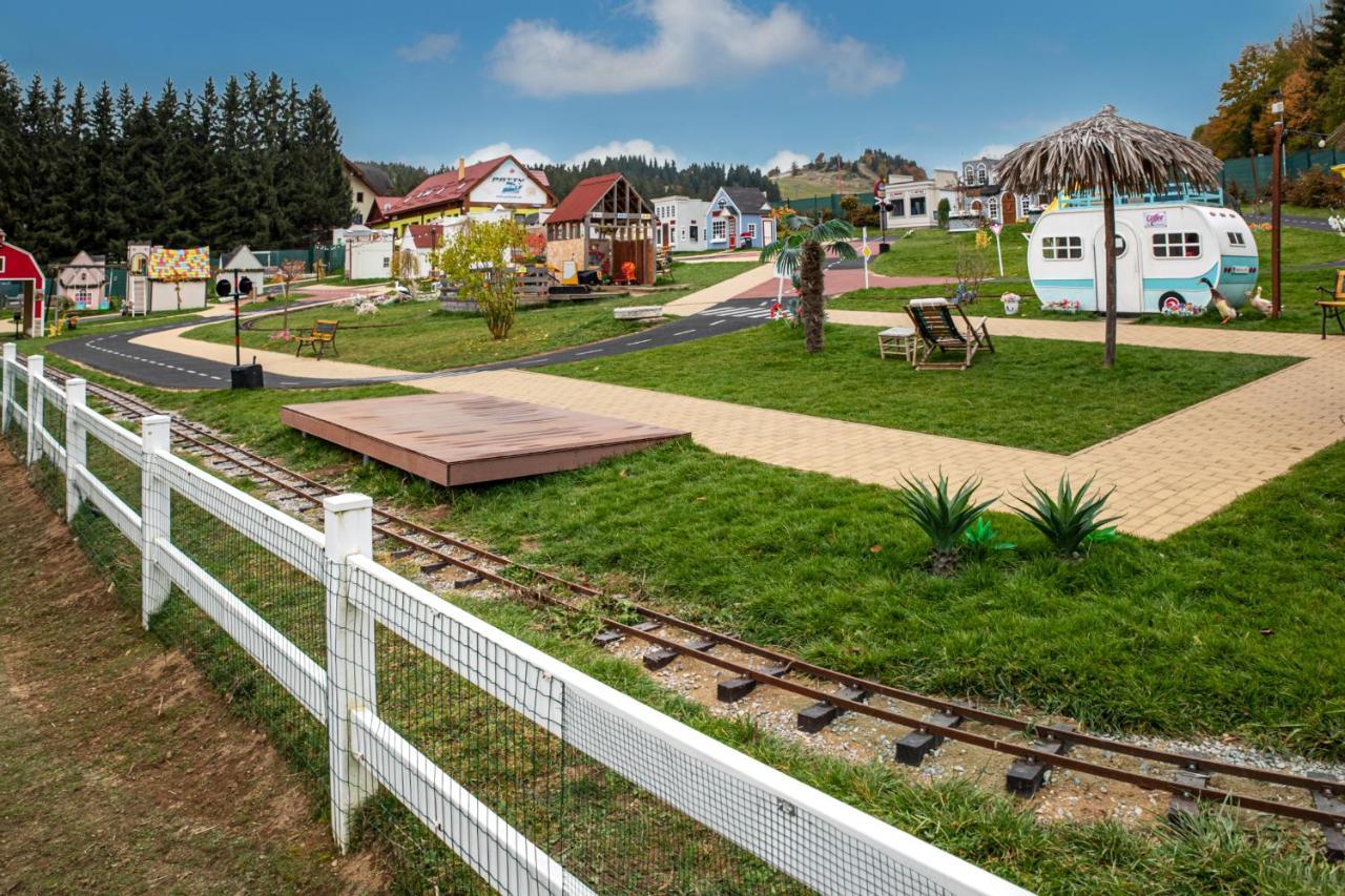 Apartman Tulanie 62 Kamzik Donovaly 2 Izbovy Mezonet Deluxe Parkovanie V Podzemnej Garazi Zdarma Экстерьер фото