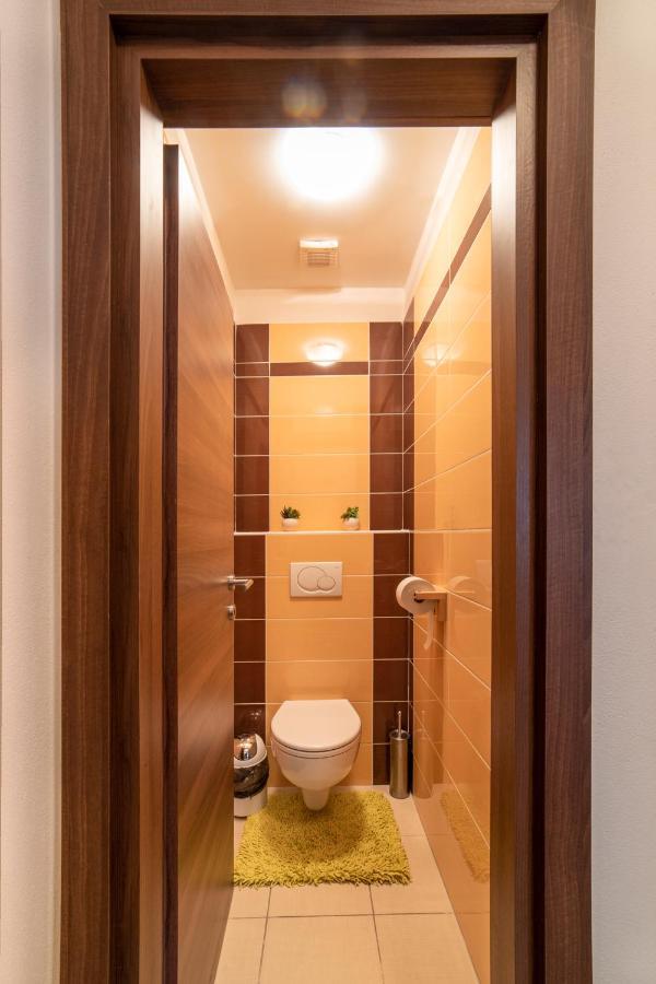 Apartman Tulanie 62 Kamzik Donovaly 2 Izbovy Mezonet Deluxe Parkovanie V Podzemnej Garazi Zdarma Экстерьер фото